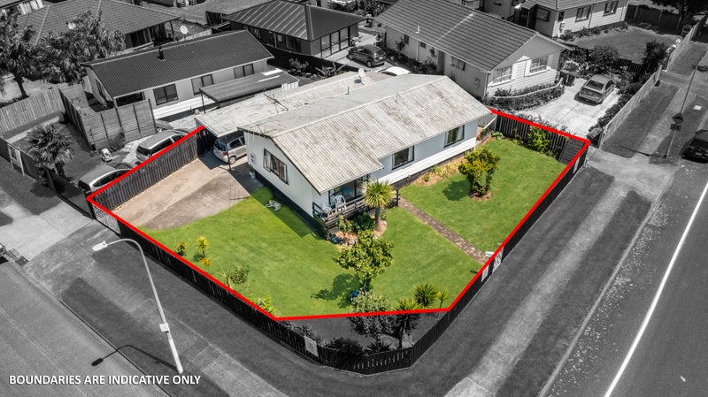 1/66B Burundi Avenue, Clendon Park, Auckland - Carousel 1