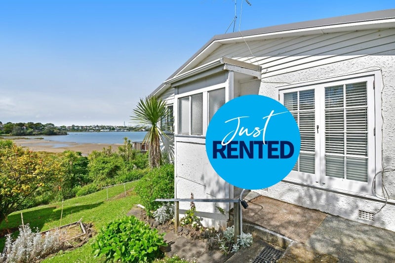 13 Birkley Road, Bayswater, Auckland - Carousel 1