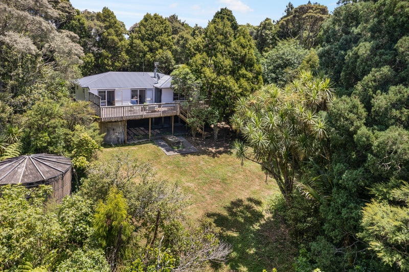 753 Scenic Drive, Henderson Valley, Auckland - Carousel 25