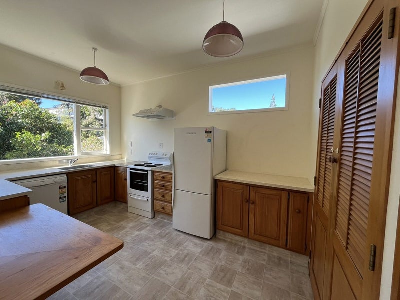 49 Ganges Road, Khandallah, Wellington - Carousel 2