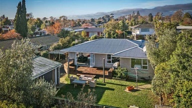 79 Gladson Avenue, Sockburn, Christchurch - Carousel 1