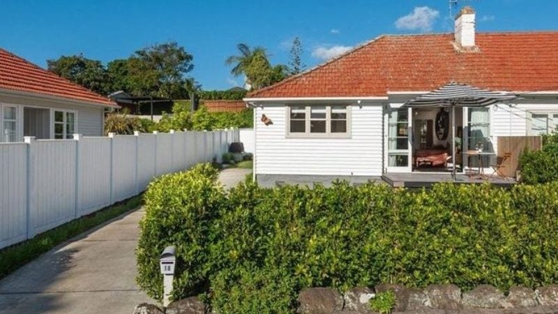 18 Derby Street, Devonport, Auckland - Carousel 1