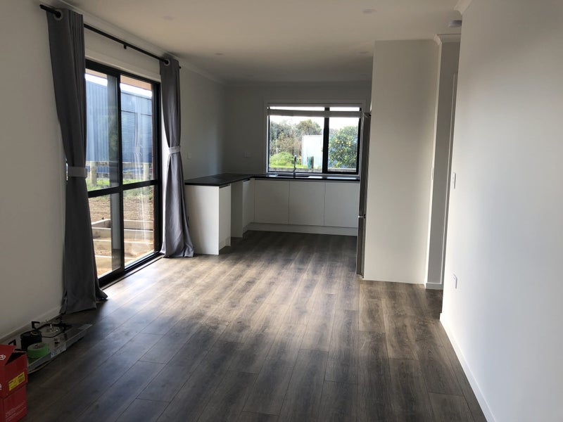 6A East Ridge Grove, Newstead, Hamilton - Carousel 2