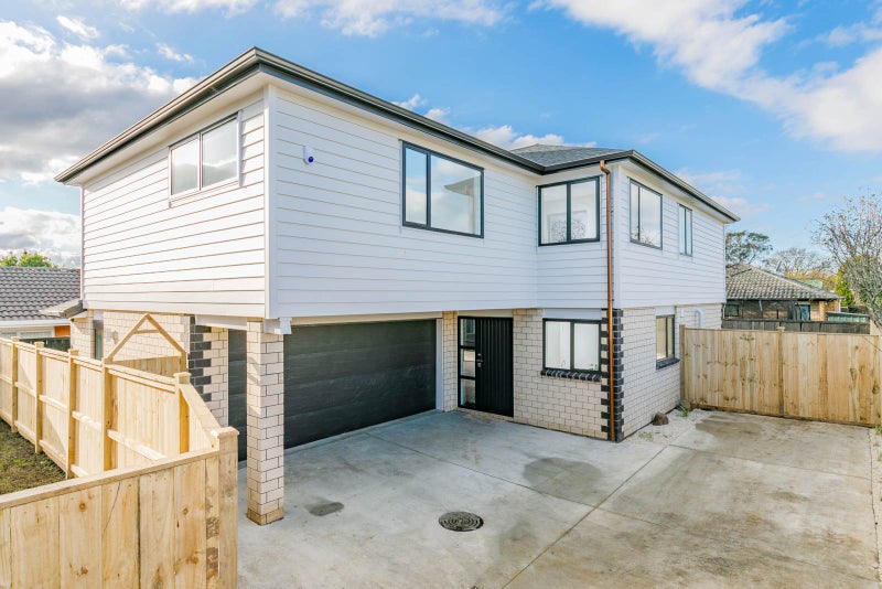 24C Ulster Road, Blockhouse Bay, Auckland - Carousel 24
