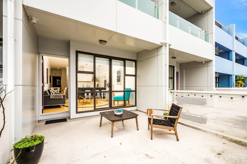 103/3 Morningside Drive, St Lukes, Auckland - Carousel 2