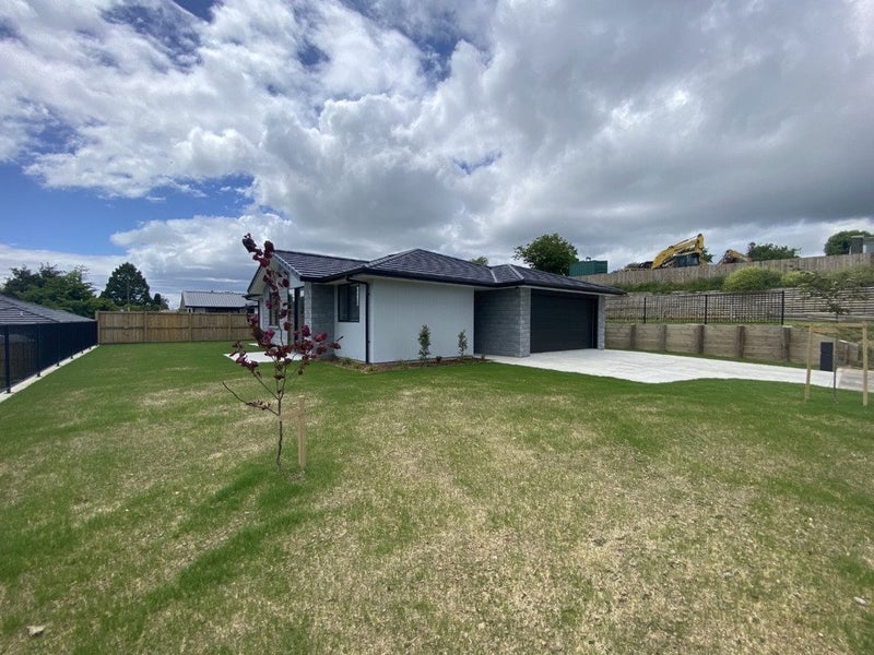 127 Reservoir Street, Putāruru - Carousel 1