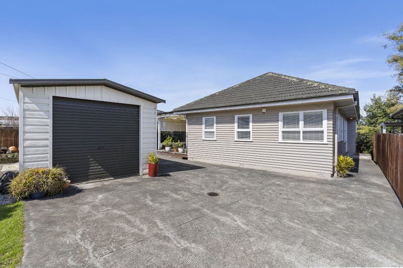 276C WAIRAU ROAD, Glenfield, Auckland - Carousel 1