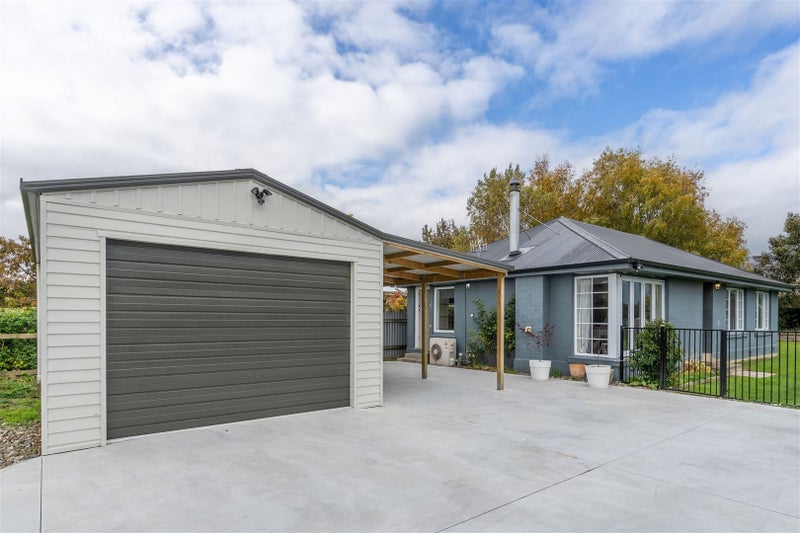 11 Eden Crescent, Glengarry, Invercargill - Carousel 1