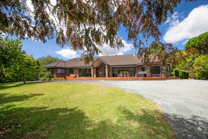 211 Pine Valley Road, Silverdale - Carousel 2