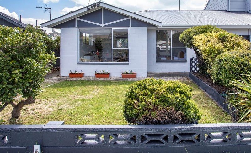 2/19 Caspian Street, South New Brighton, Christchurch - Carousel 1
