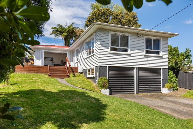 57 Lorna Street, Lynmouth, New Plymouth - Carousel 1