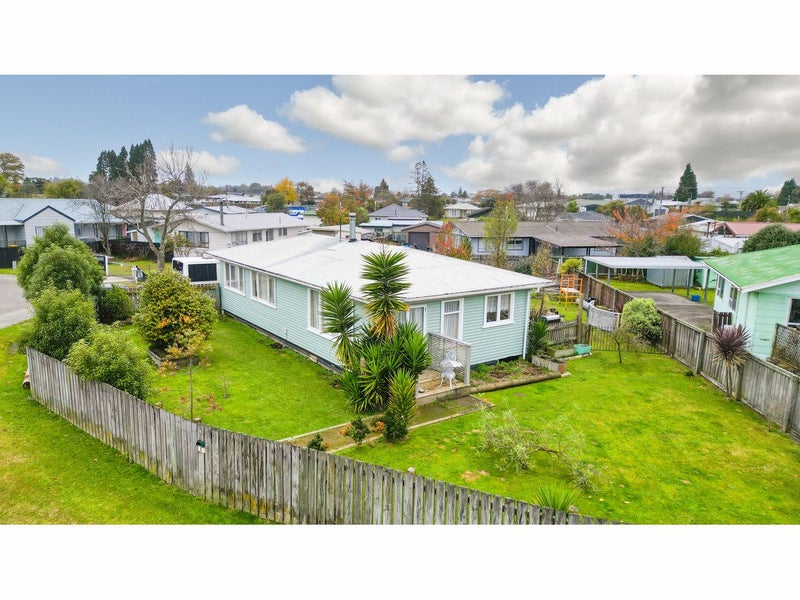 5 Cherrywood Place, Western Heights, Rotorua - Carousel 1