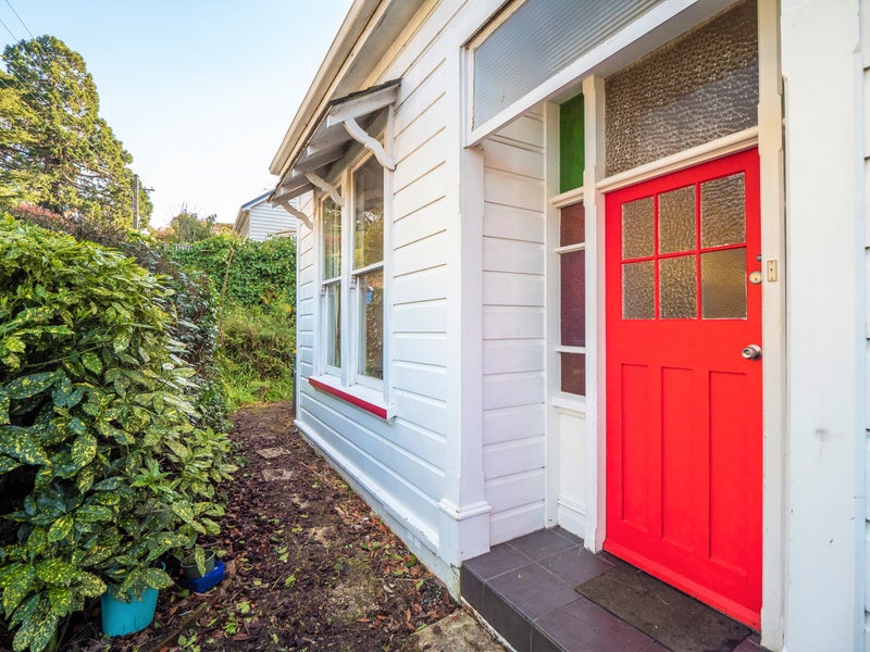 51 Littlebourne Road, Roslyn, Dunedin - Carousel 2