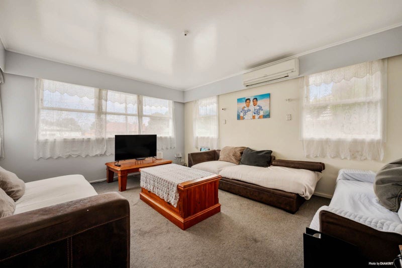 3 Sterling Street, Otara, Auckland - Carousel 2