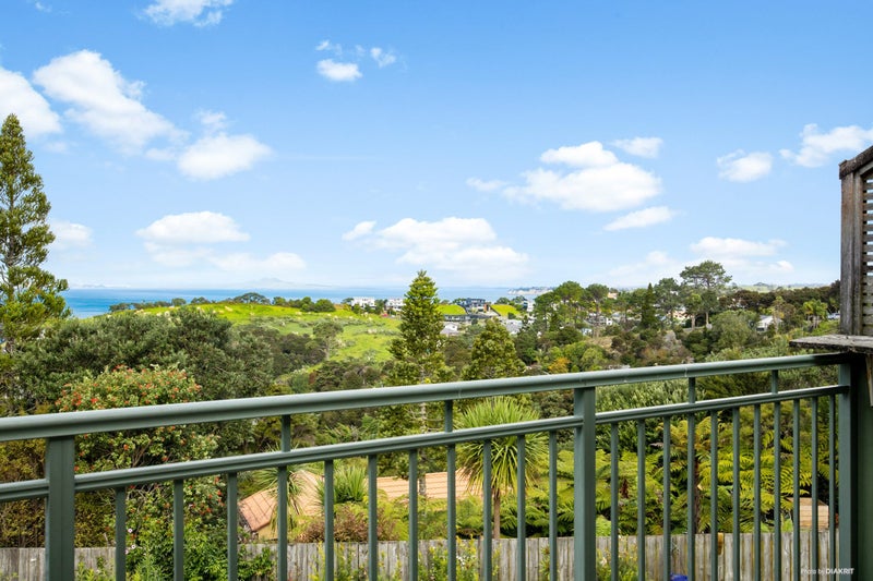 80 Wade River Road, Stanmore Bay, Whangaparaoa - Carousel 1