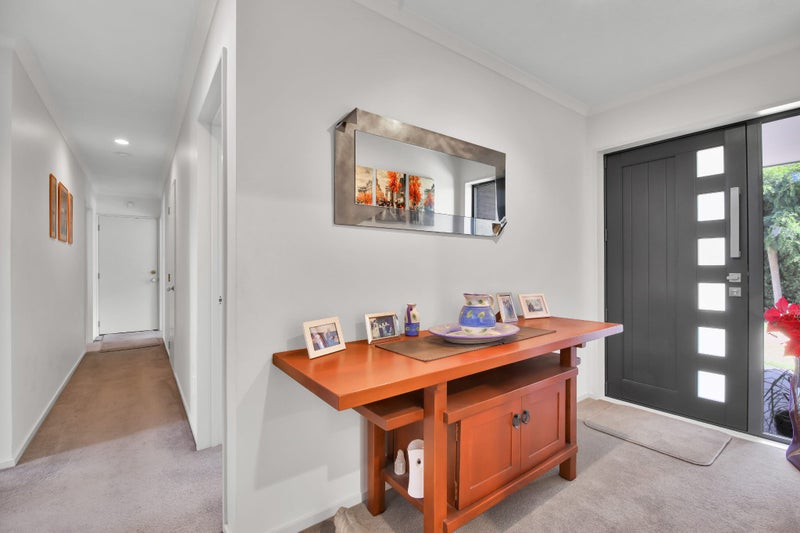 498 Bower Avenue, Parklands, Christchurch - Carousel 2