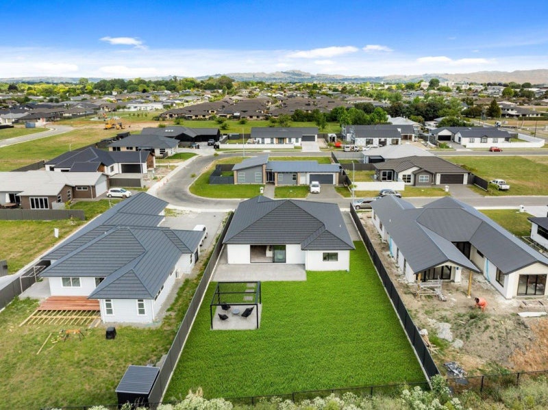 27 Arihi Crescent, Frimley, Hastings - Carousel 2