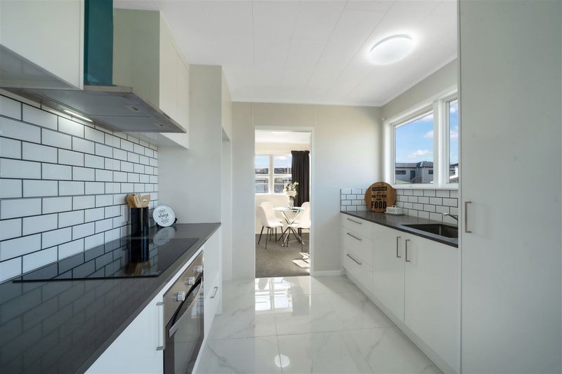 14 John Walker Drive, Manurewa, Auckland - Carousel 2