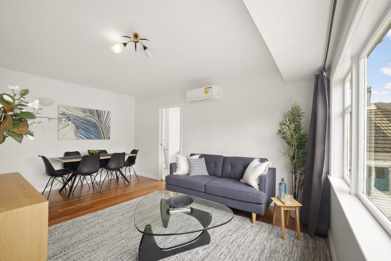 15 Aplin Terrace, Ngaio, Wellington - Carousel 2