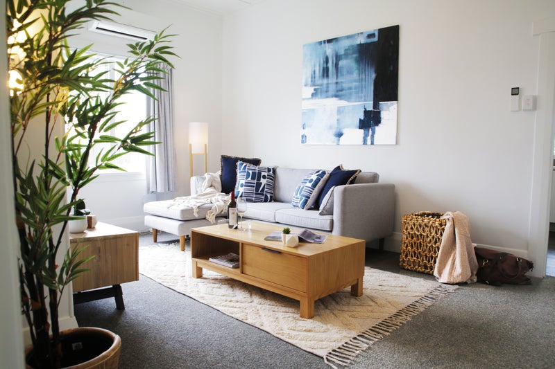 1/15 Graham Road, Conifer Grove, Takanini - Carousel 1