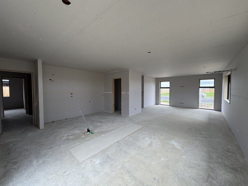 33 Orwell Way, Elgin, Ashburton - Carousel 4