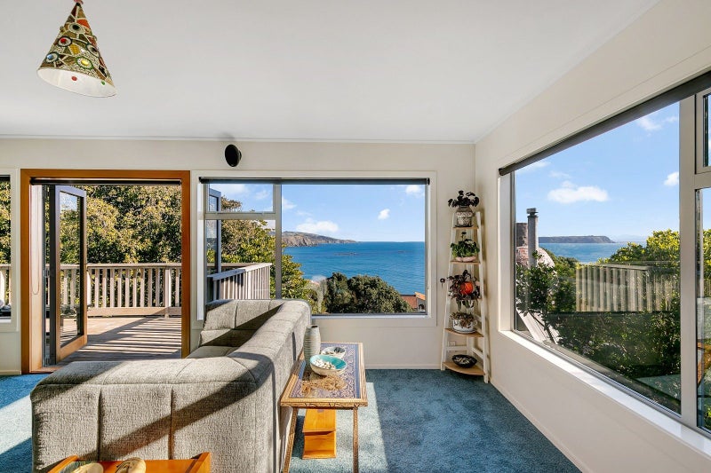 3A Roys Road, Plimmerton, Porirua - Carousel 1