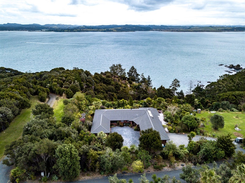 56 Tapeka Road, Russell, Russell - Carousel 2