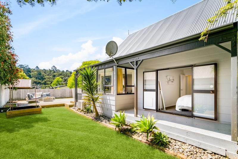 1/57 Hale Crescent, Bayview, Auckland - Carousel 1