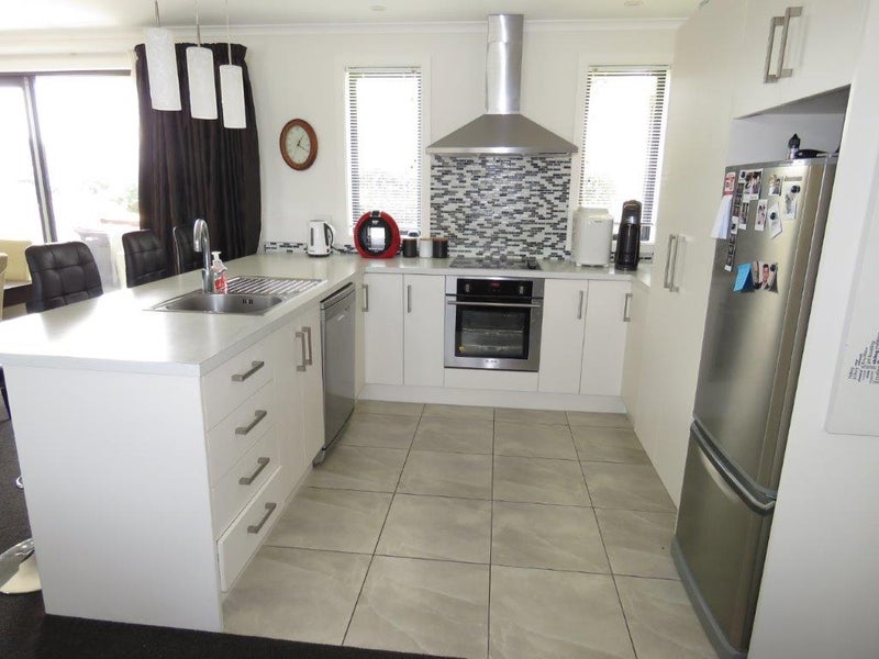27 Perth Street, Windsor, Invercargill - Carousel 2