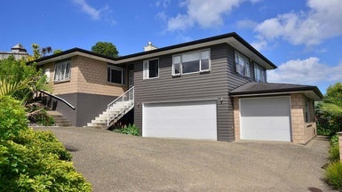 43 Waldorf Crescent, Orewa, Orewa - Carousel 1