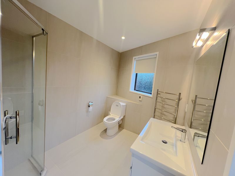 1/55 Aberdeen Road, Castor Bay, Auckland - Carousel 11