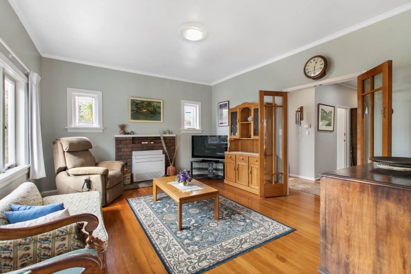 19 Atarangi Road, Greenlane, Auckland - Carousel 2