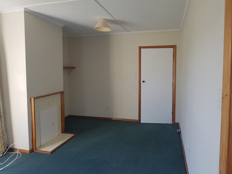 7/5 Hazard Grove, Cannons Creek, Porirua - Carousel 2