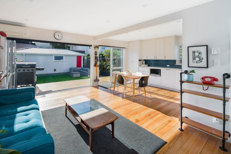 10 Revans Street, Miramar, Wellington - Carousel 2