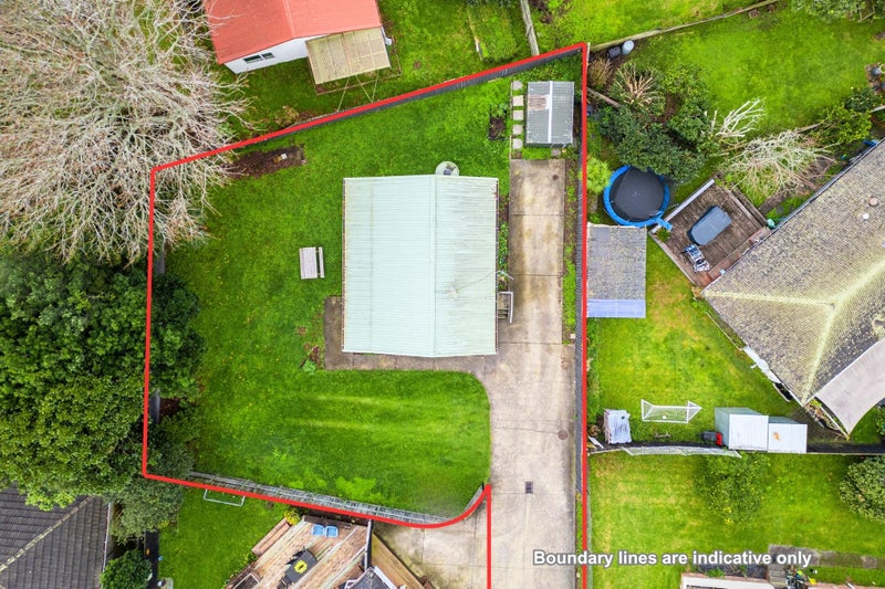 11A Kervil Avenue, Te Atatu Peninsula, Auckland - Carousel 2