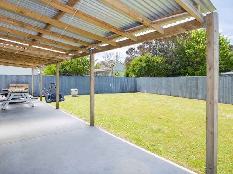 4 Alice Street, Outer Kaiti, Gisborne - Carousel 1
