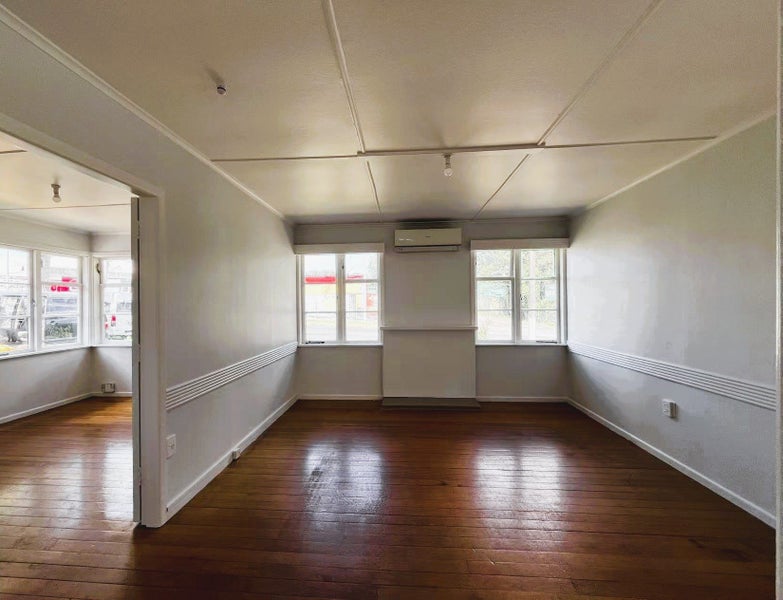 50 Bairds Road, Otara, Auckland - Carousel 2