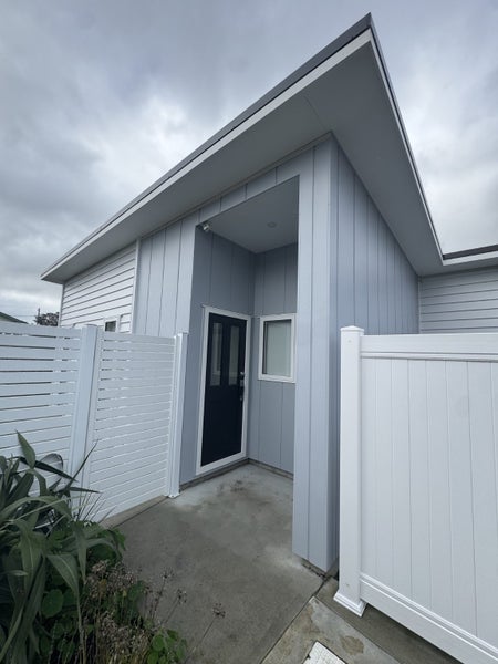 21B Bristol Street, Trentham, Upper Hutt - Carousel 1