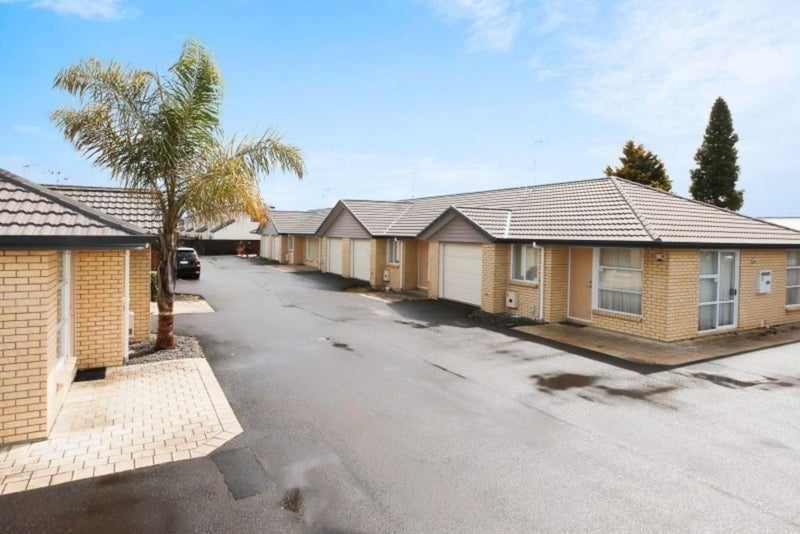 60C Campbell Street, Frankton, Hamilton - Carousel 1