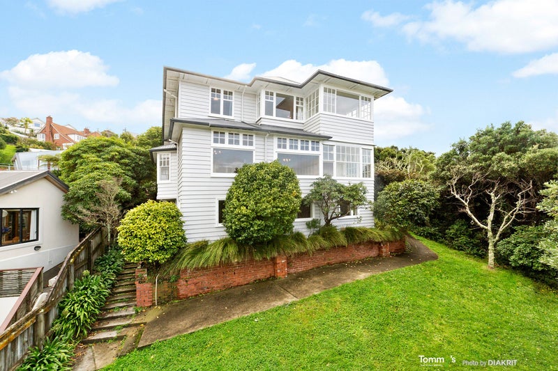 9 Wadestown Road, Wadestown, Wellington - Carousel 1