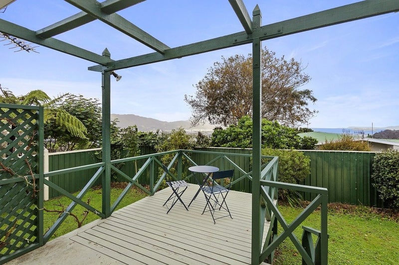 29 Harbour View Road, Harbour View, Lower Hutt - Carousel 12