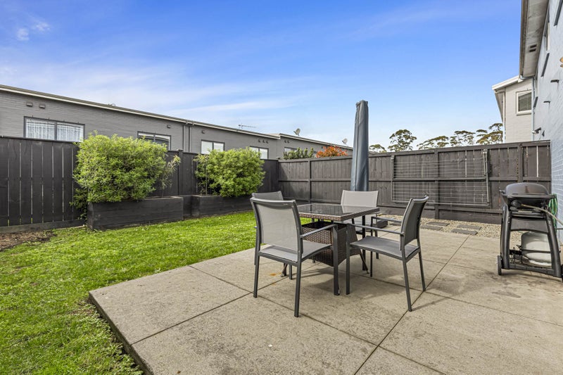 11 Samuel Cassidy Avenue, Swanson, Auckland - Carousel 2