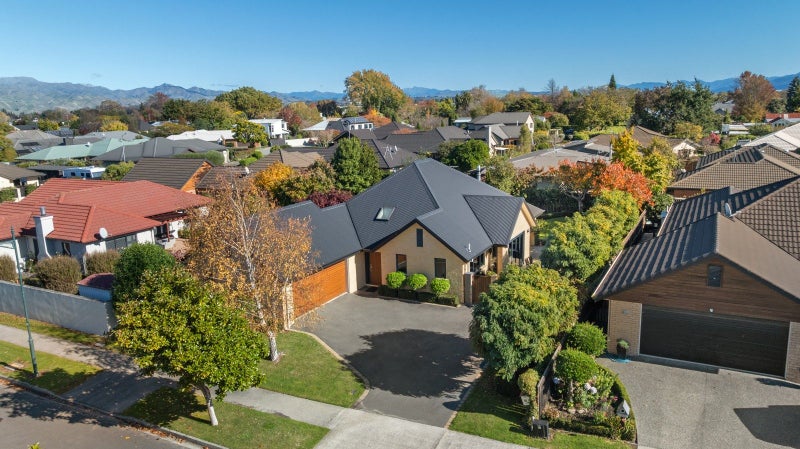 27 Magnolia Drive, Springlands, Blenheim - Carousel 21