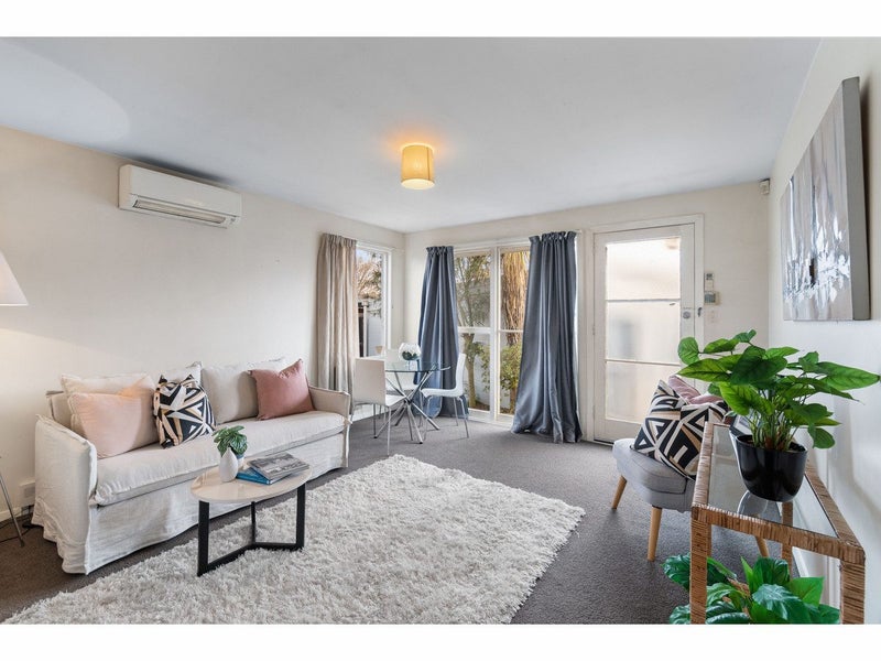 4/14 Gresford Street, Edgeware, Christchurch - Carousel 2