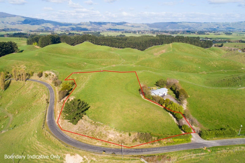 454 Watershed Road, Bunnythorpe, Palmerston North - Carousel 1