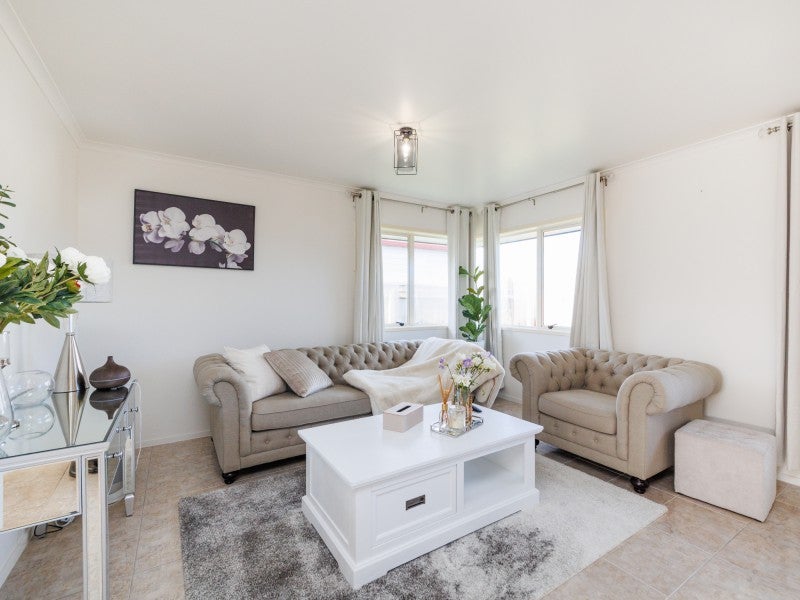 1 Ayr Place, Hokowhitu, Palmerston North - Carousel 1
