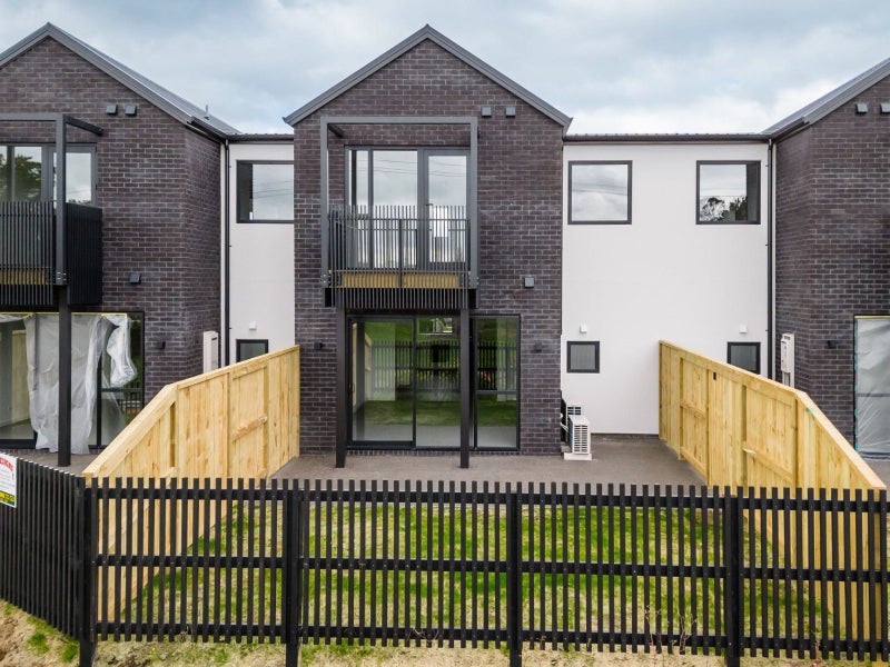 3/16 Akakura Terrace, Peacocke, Hamilton - Carousel 23