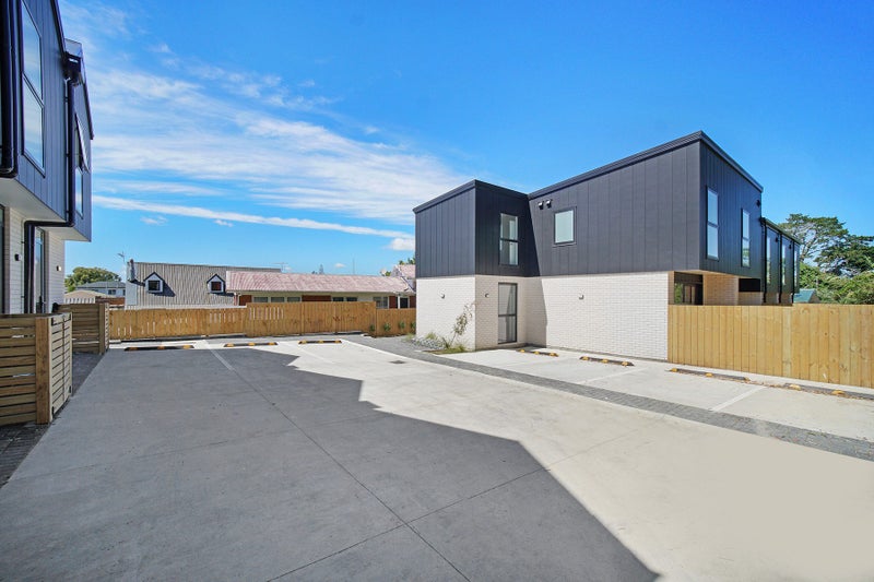 44 Mcleod Road, Weymouth, Auckland - Carousel 2