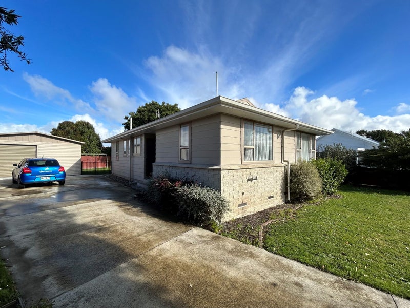 64 Wynyard Crescent, Tamatea, Napier - Carousel 1