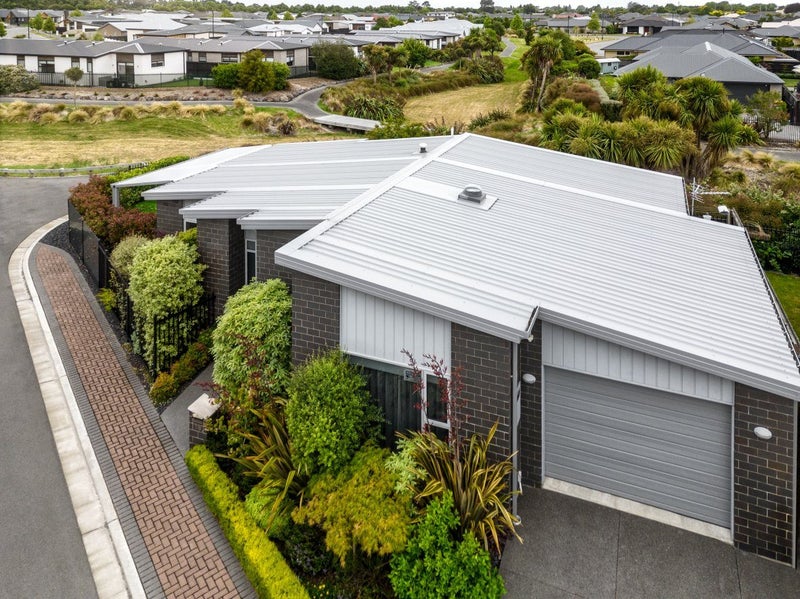 18 Ardnave Lane, Broomfield, Christchurch - Carousel 2